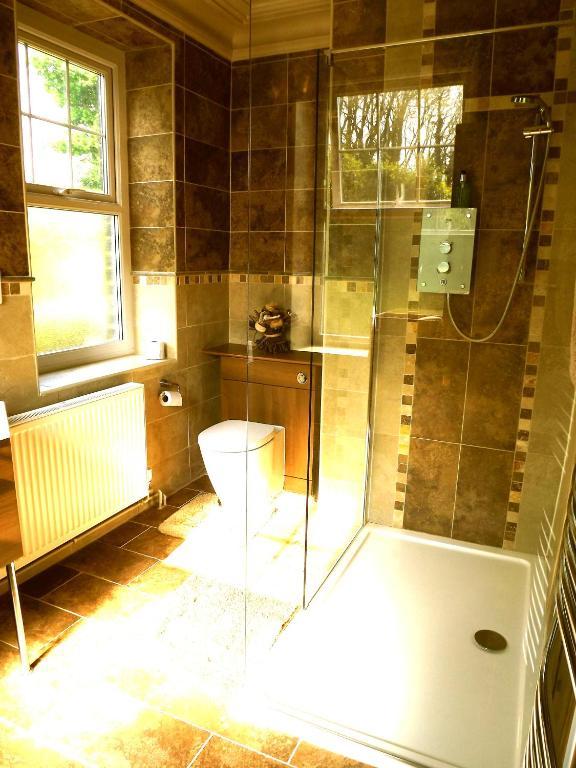 مبيت وإفطار لارن Broadway House المظهر الخارجي الصورة